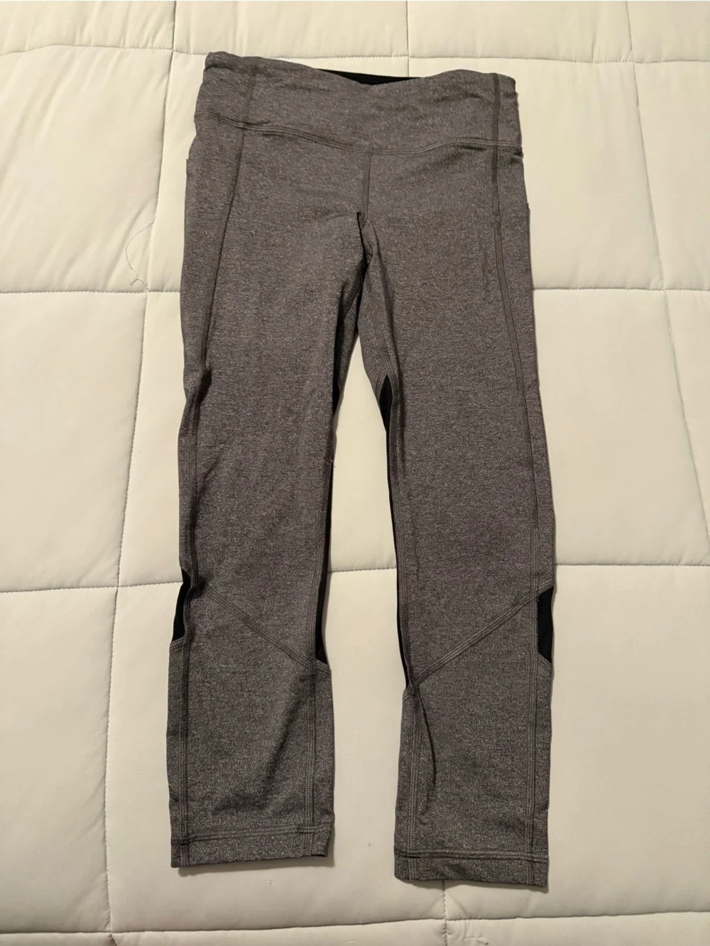 lululemon athletica Gray Cropped Leggings